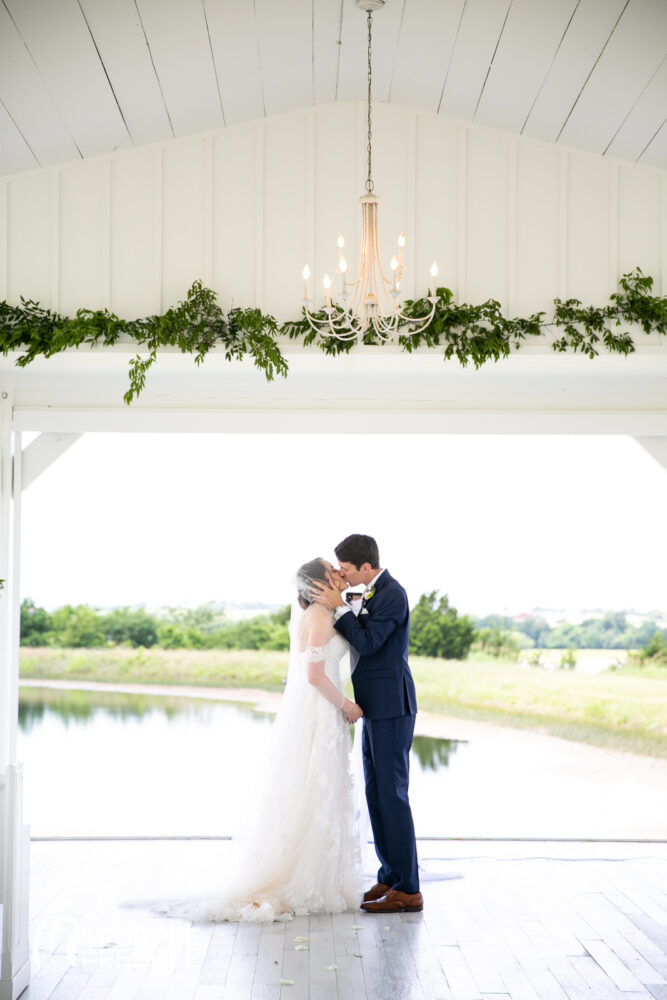 Wedding Kiss