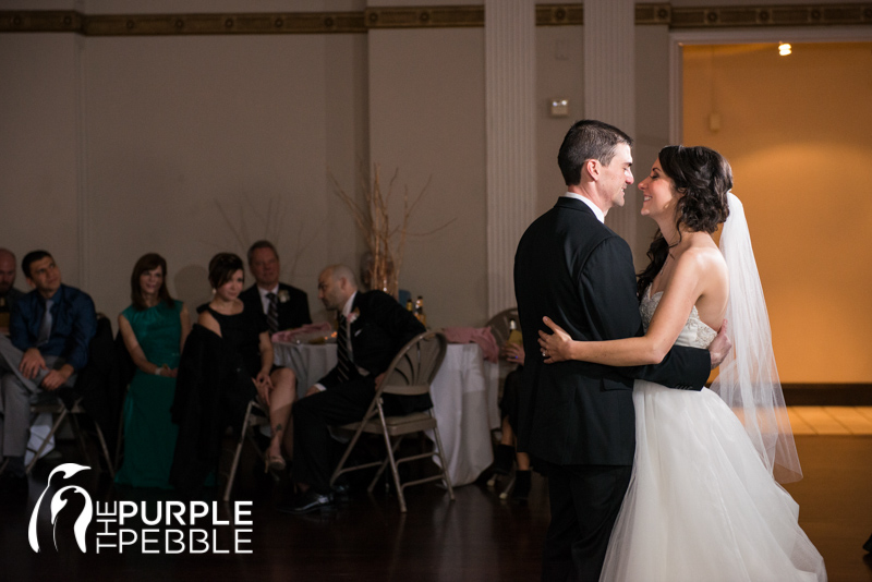 bride groom first dance