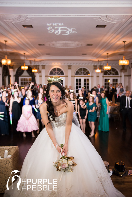 cute bride bouquet toss photography