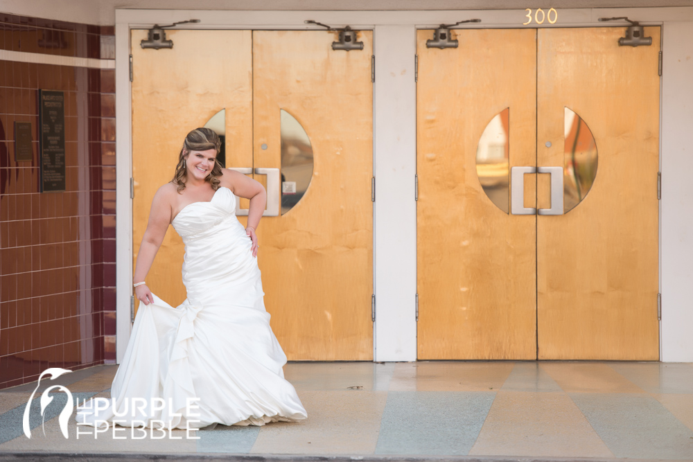 fun bridal portrait palace theater grapevine